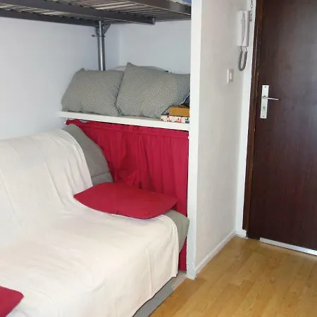 Apartment Le Clos Des Lavandes-1 By Interhome